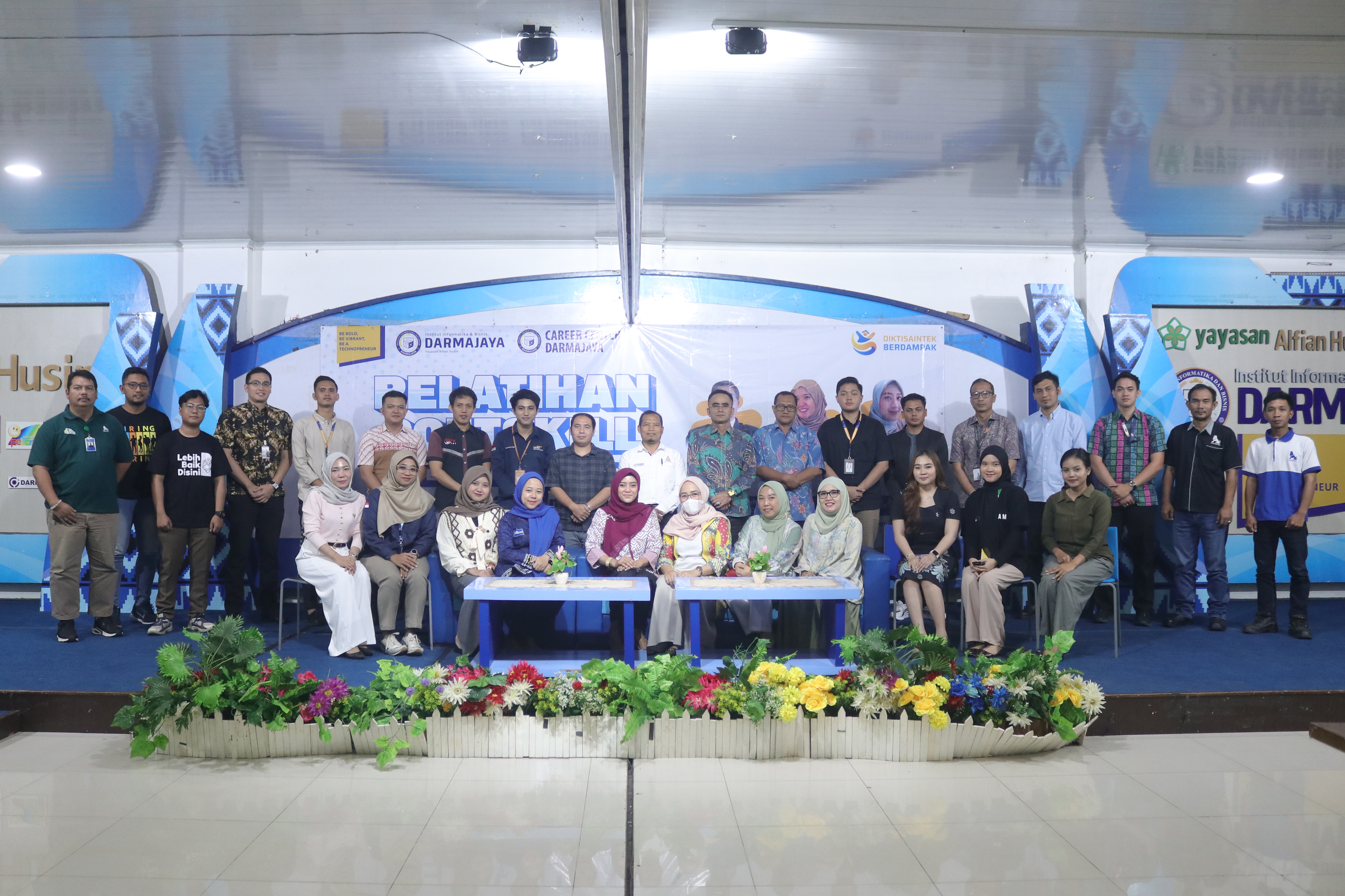 Ruang kegiatan Inkubitek Darmajaya